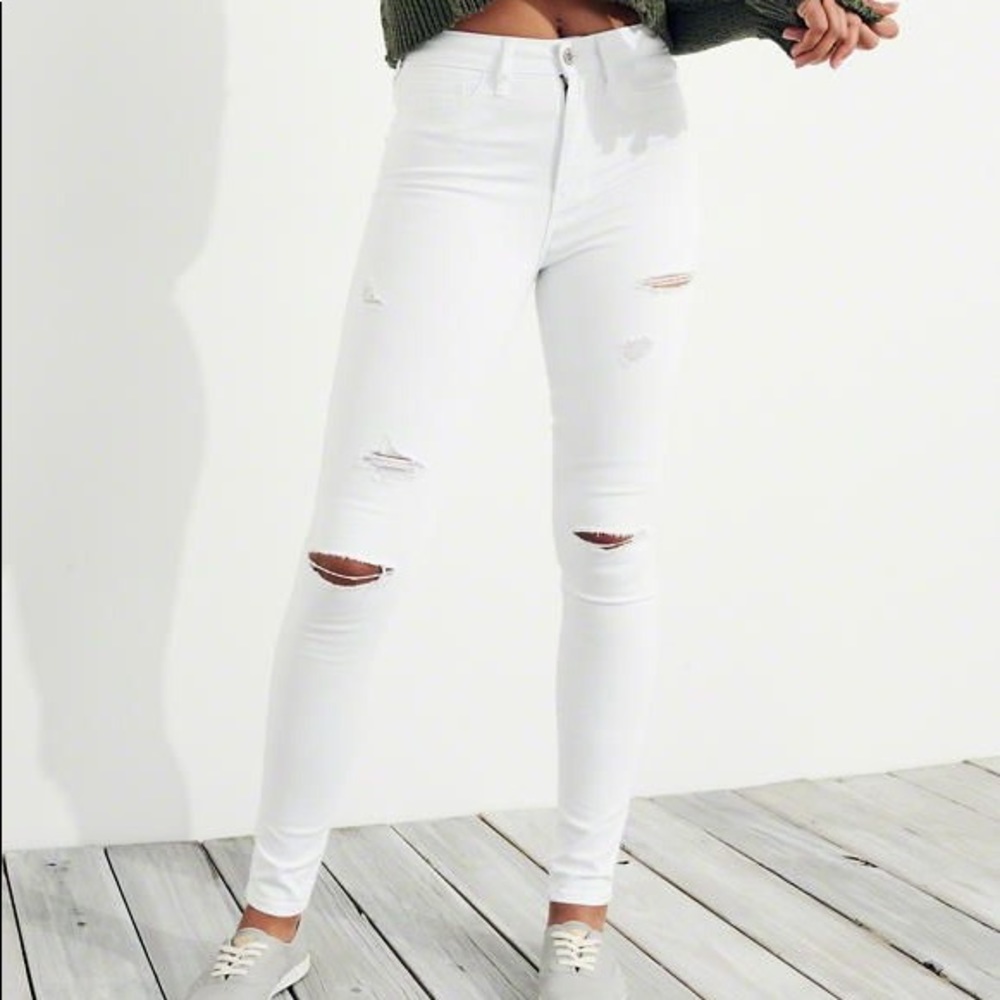 Hollister white ripped skinny jeans